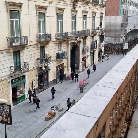 Dimora Donn'Alba Lejlighed Napoli Eksteriør billede